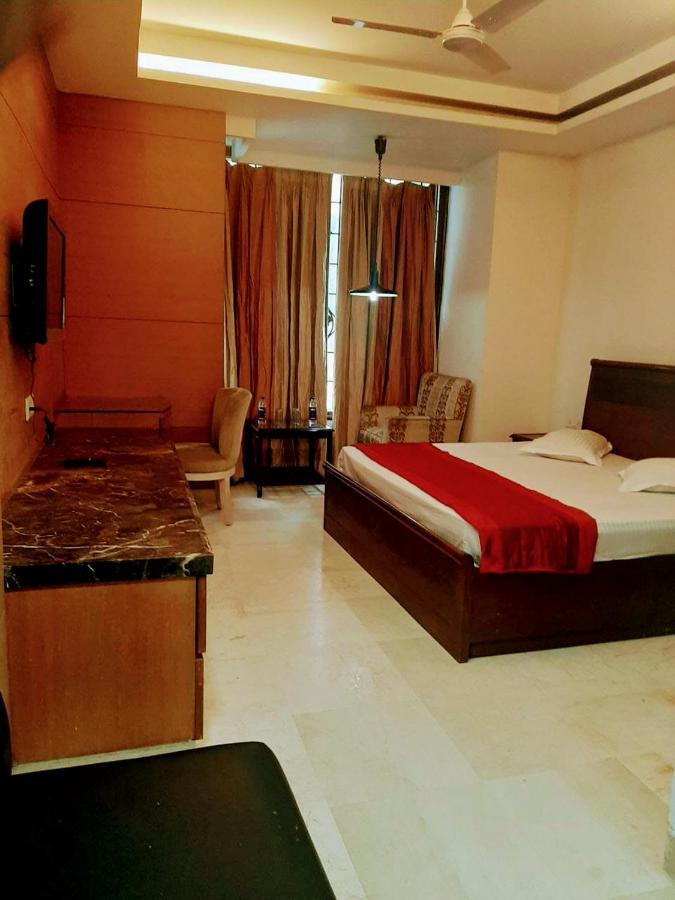 Hotel Good Will Residency - Cyber City Γκουργκάον Εξωτερικό φωτογραφία