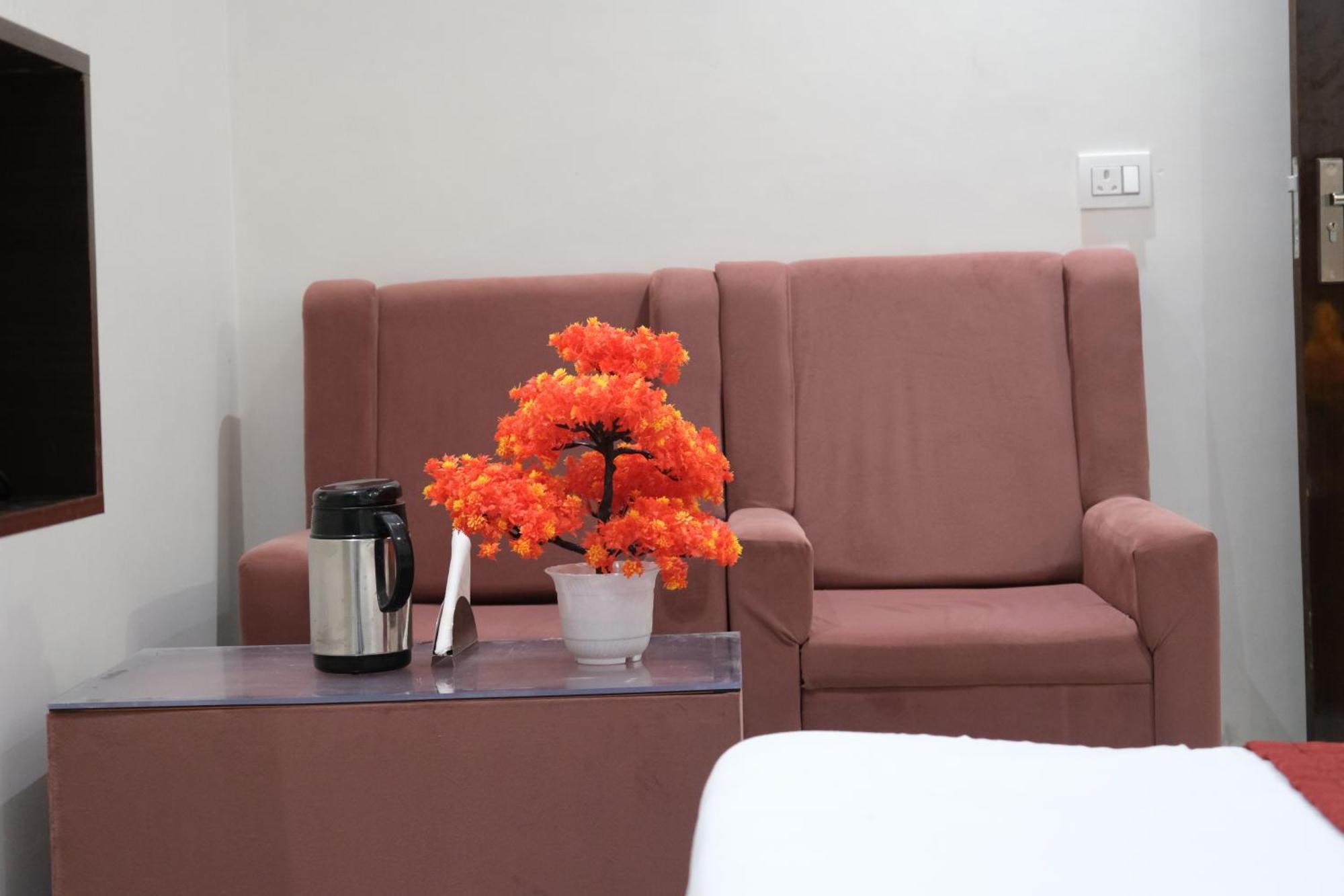 Hotel Good Will Residency - Cyber City Γκουργκάον Εξωτερικό φωτογραφία